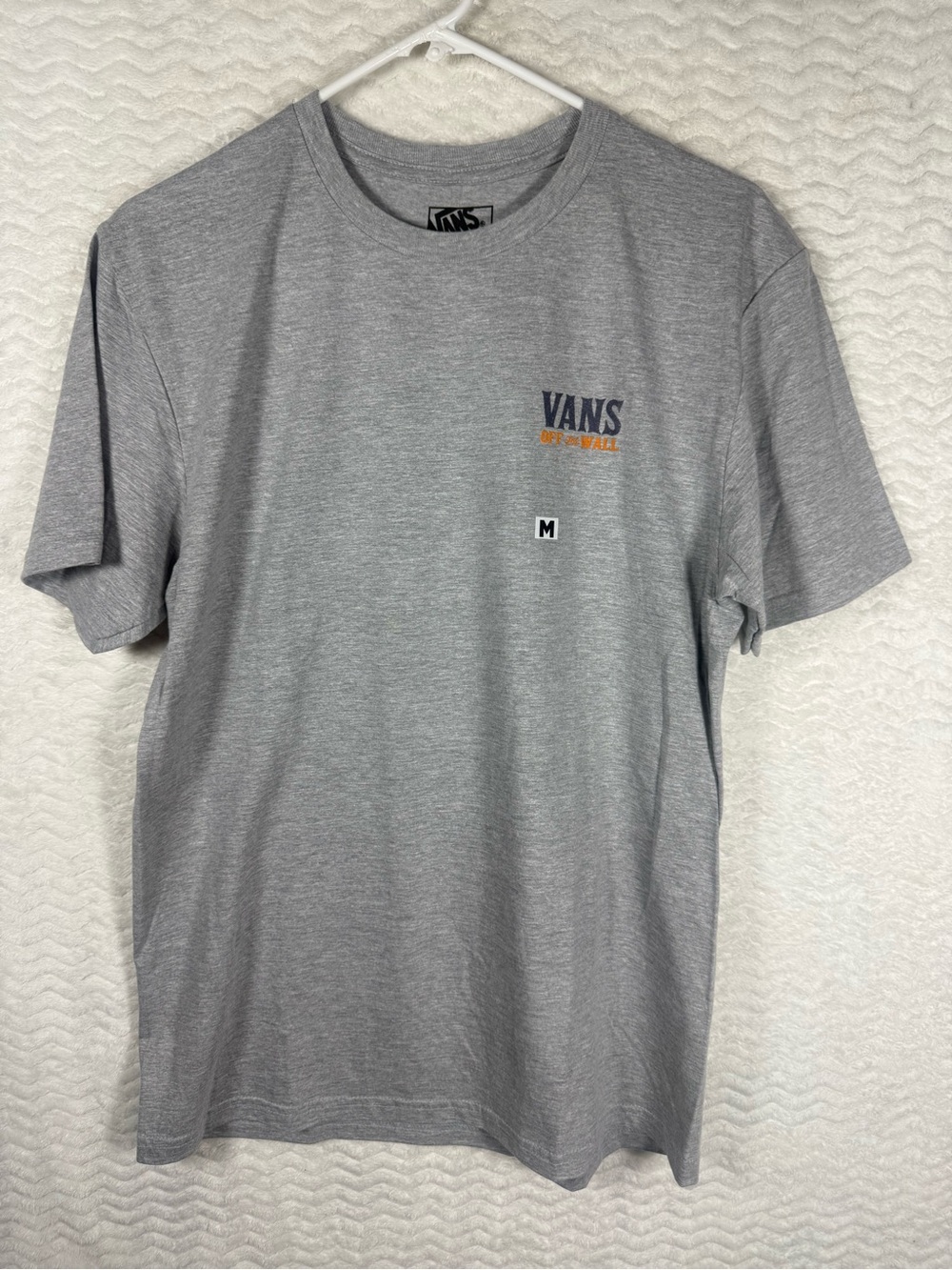 Vans Men's Grey Logo Tee. Always need grey classic tee 🤩🤩😎😎